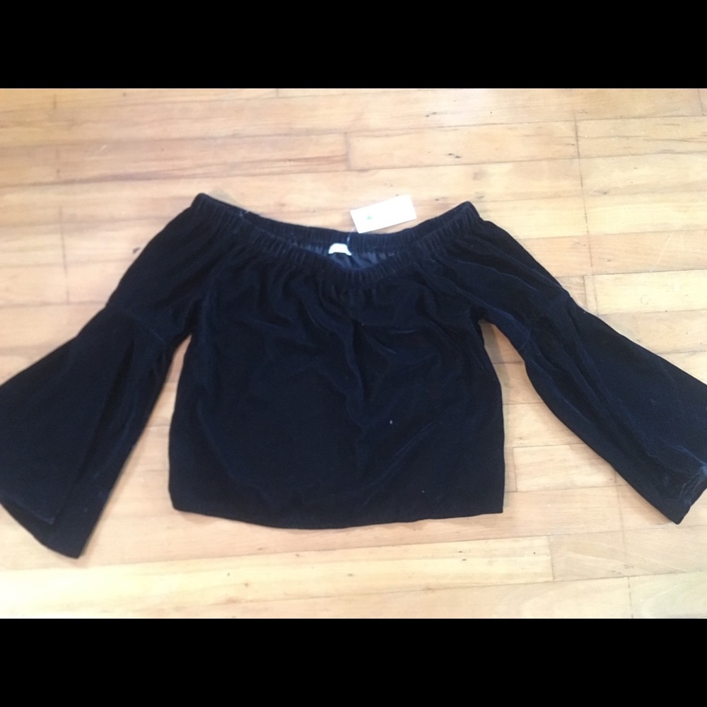 Black velvet Hollister blouse
